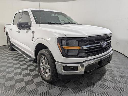 OXFORD WHITE 2024 Ford F-150 XLT Truck