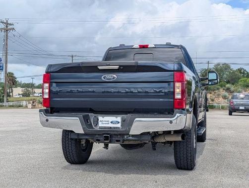 ANTIMATTER BLUE 2022 Ford F-250 LARIAT