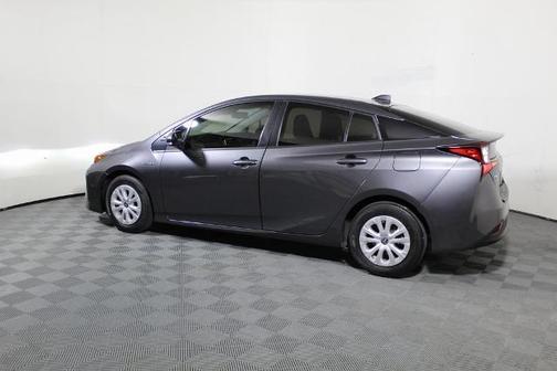 2022 Toyota Prius L