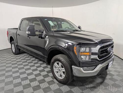 AGATE BLACK METALLIC 2023 Ford F-150 XLT