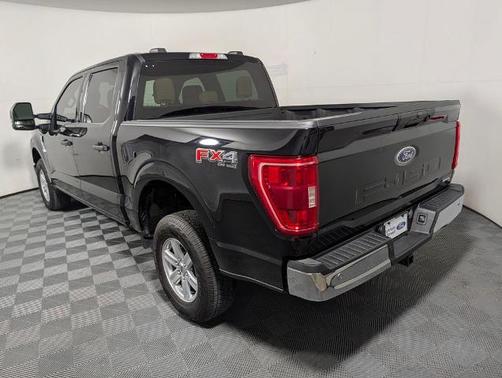 AGATE BLACK METALLIC 2023 Ford F-150 XLT
