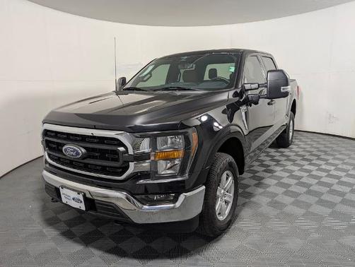 AGATE BLACK METALLIC 2023 Ford F-150 XLT