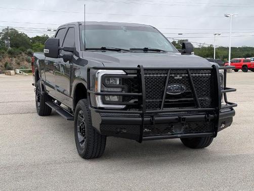 CARBONIZED GRAY 2024 Ford F-250 LARIAT