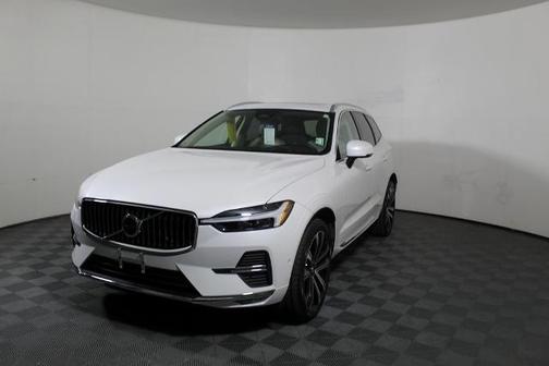 2023 Volvo XC60 B5 ULTIMATE BRIGHT THEME