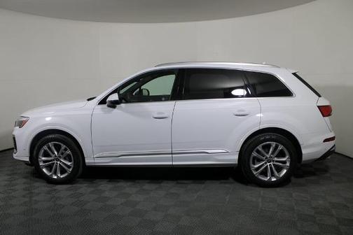 2025 Audi Q7 55 QUATTRO PREMIUM