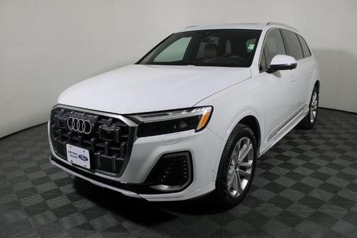 2025 Audi Q7 55 QUATTRO PREMIUM