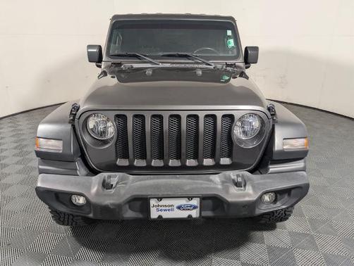 Granite Crystal Clearcoat Metallic 2019 Jeep Wrangler SPORT