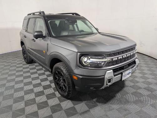CARBONIZED GRAY METALLIC 2025 Ford Bronco Sport BADLANDS