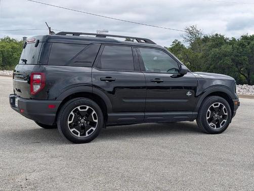 SHADOW BLACK 2024 Ford Bronco Sport OUTER BANKS