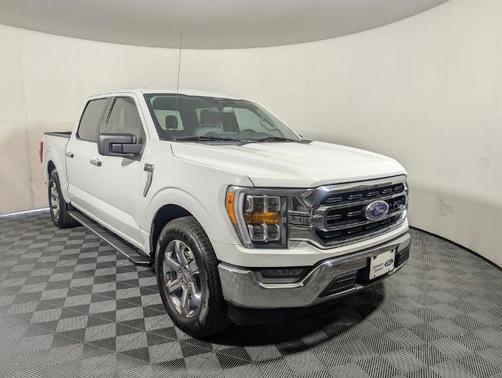 OXFORD WHITE 2021 Ford F-150 XLT