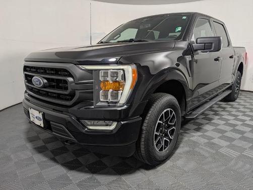 AGATE BLACK METALLIC 2023 Ford F-150 XLT