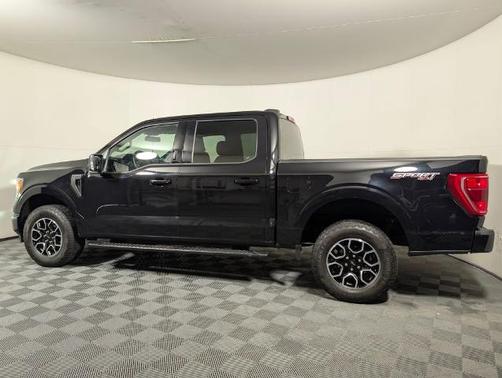 AGATE BLACK METALLIC 2023 Ford F-150 XLT