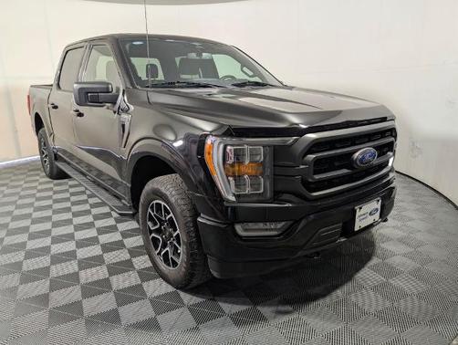 AGATE BLACK METALLIC 2023 Ford F-150 XLT