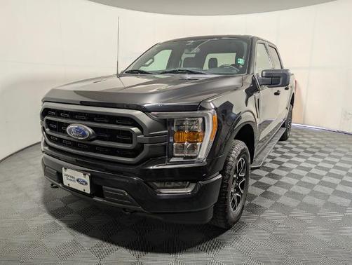 AGATE BLACK METALLIC 2023 Ford F-150 XLT