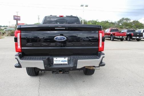 2023 Ford F-350 LARIAT SUPER DUTY