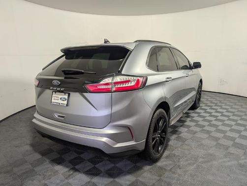 ICONIC SILVER 2024 Ford Edge ST LINE