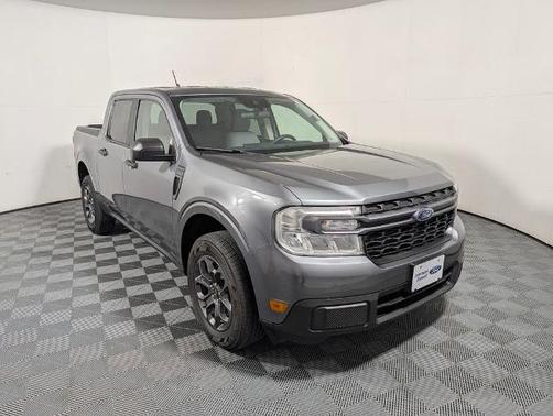 CARBONIZED GRAY METALLIC 2024 Ford Maverick XLT