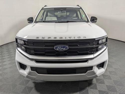 OXFORD WHITE 2025 Ford Expedition PLATINUM