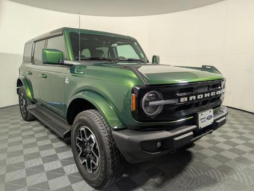 2025 Ford Bronco OUTER BANKS