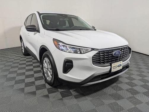 OXFORD WHITE 2025 Ford Escape ACTIVE