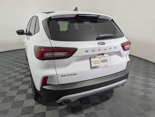 OXFORD WHITE 2025 Ford Escape ACTIVE