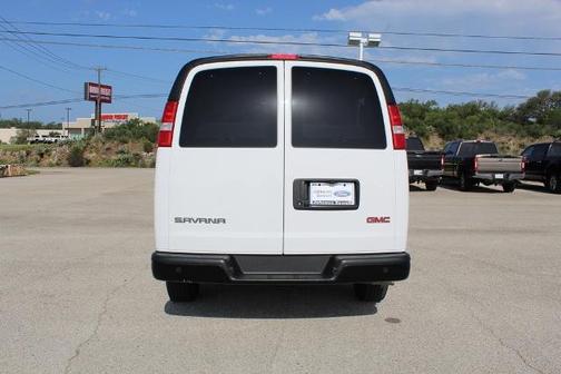 2023 GMC Savana 3500 LS