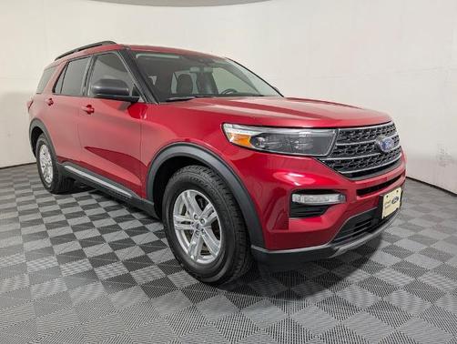 RAPID RED MET TINTED CC 2022 Ford Explorer XLT