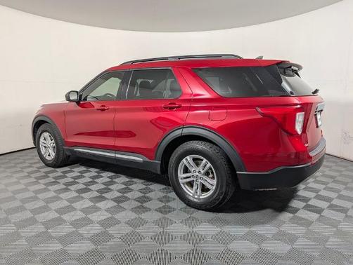 RAPID RED MET TINTED CC 2022 Ford Explorer XLT