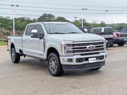 AVALANCHE 2025 Ford F-350 PLATINUM
