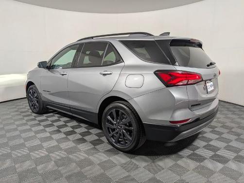 Sterling Gray Metallic 2024 Chevrolet Equinox RS