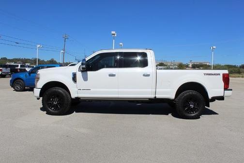 2022 Ford F-350 PLATINUM