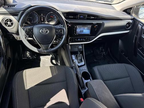 Silver 2018 Toyota Corolla iM Base
