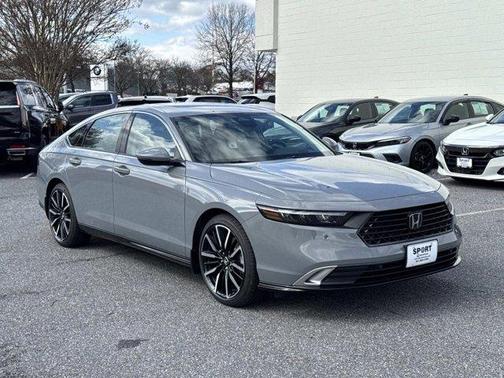 Urban Gray Pearl 2026 Honda Accord Hybrid Touring
