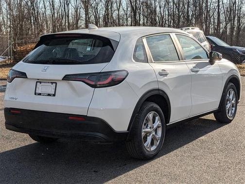 2025 Honda HR-V LX
