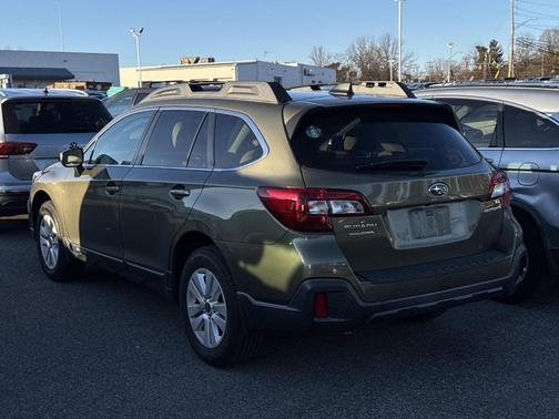 2018 Subaru Outback 2.5i Premium
