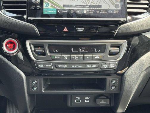 2025 Honda Ridgeline Black Edition