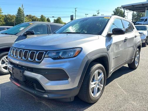 2023 Jeep Compass Sport