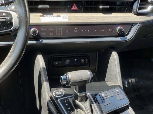 Ebony Black 2023 Kia Sportage X-Line