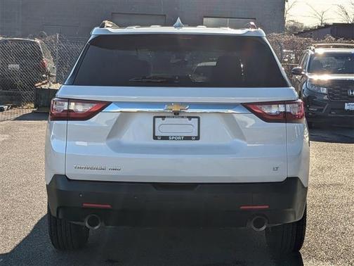 2020 Chevrolet Traverse LT Cloth