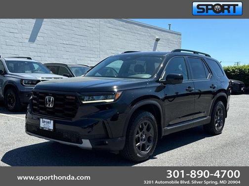Black 2025 Honda Pilot TrailSport