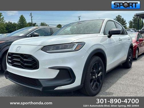 White 2024 Honda HR-V Sport