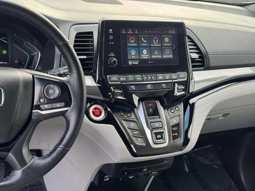 2022 Honda Odyssey Elite