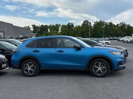 Black 2025 Honda HR-V Sport