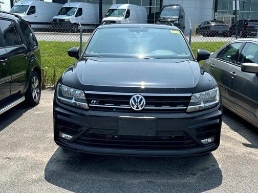 2019 Volkswagen Tiguan 2.0T SEL R-Line Black