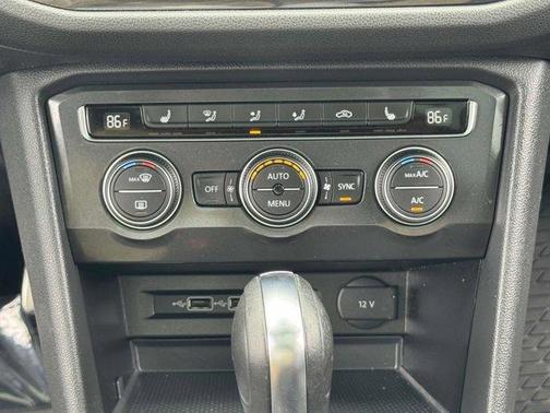 2019 Volkswagen Tiguan 2.0T SEL R-Line Black