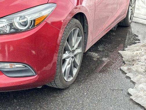 2018 Mazda Mazda3 Touring