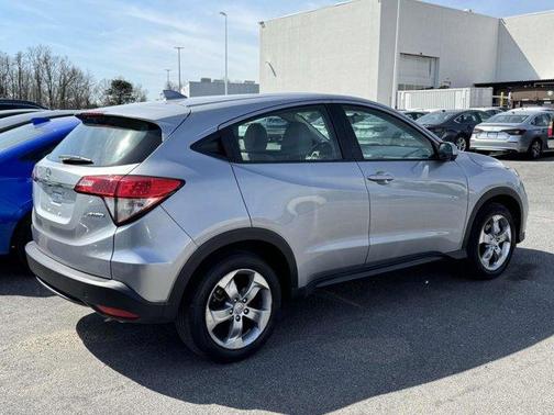 2022 Honda HR-V LX