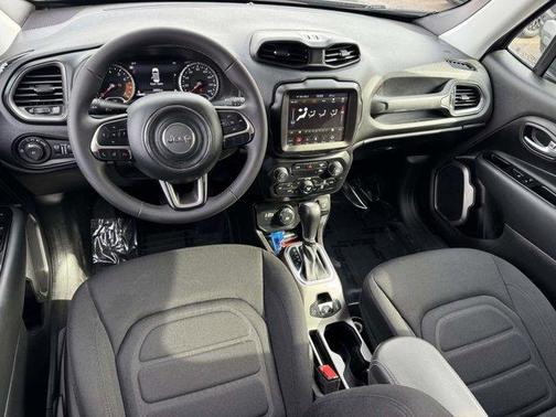 2022 Jeep Renegade Latitude