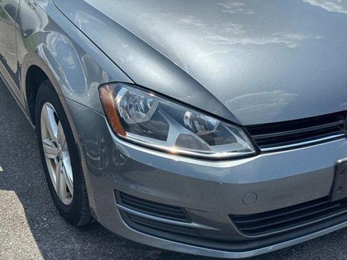 2017 Volkswagen Golf TSI Wolfsburg Edition 4-Door