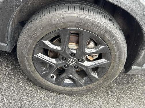 Gray 2024 Honda HR-V Sport